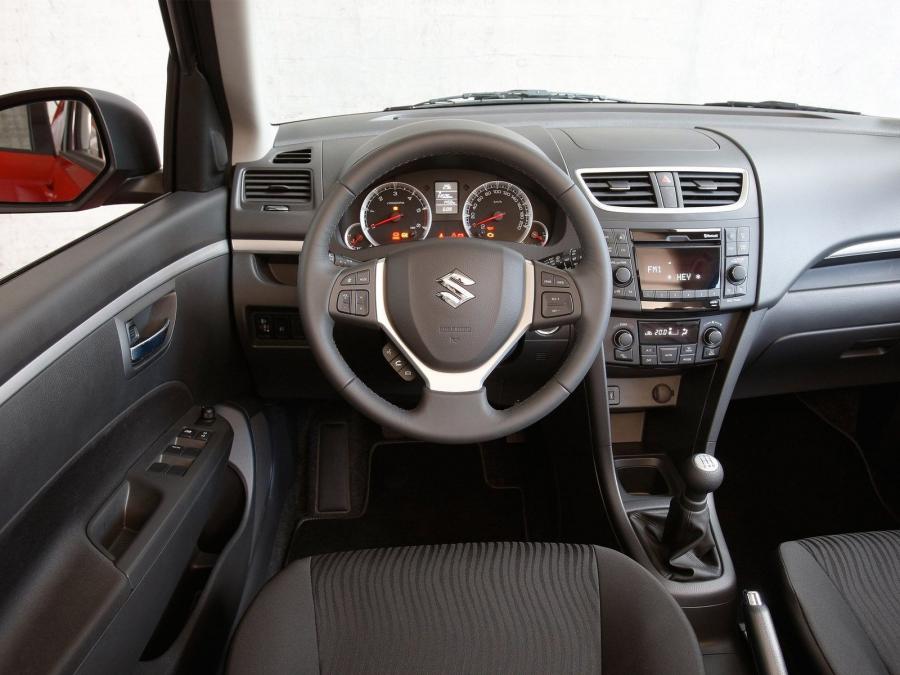  Suzuki Swift 2010 года  (фото 4 из 22)